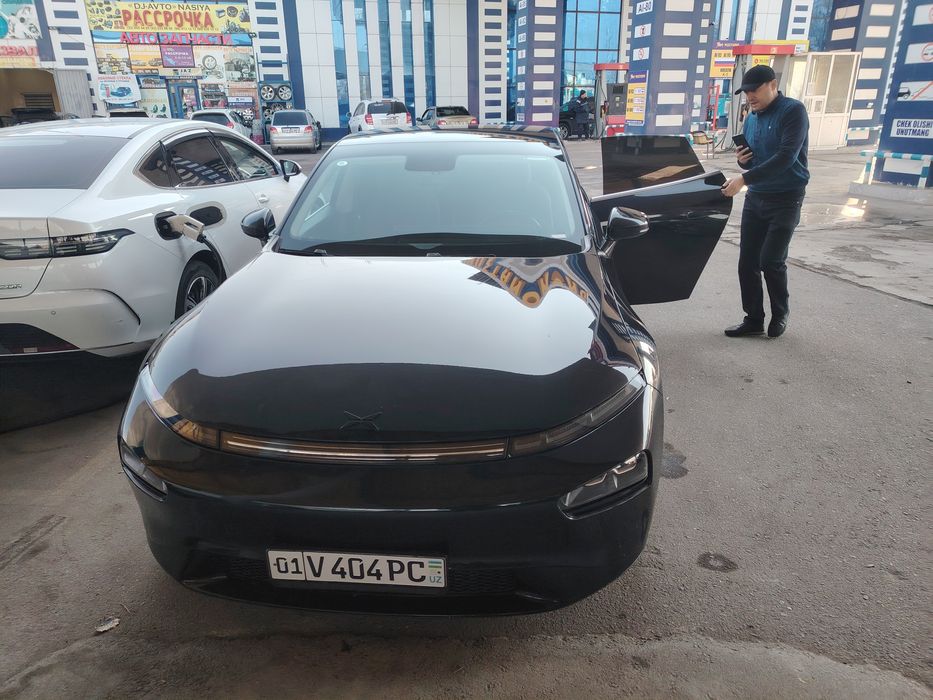 Bugun faqat Xpeng p7 bleak 70000 srochno