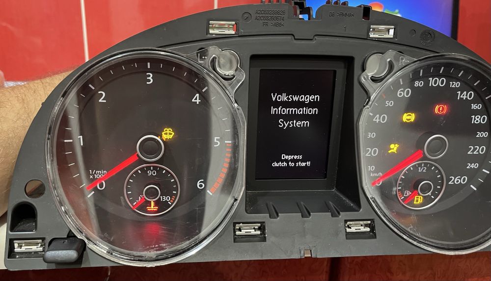 Ceasuri bord +trimuri Passat b6/b7 CC