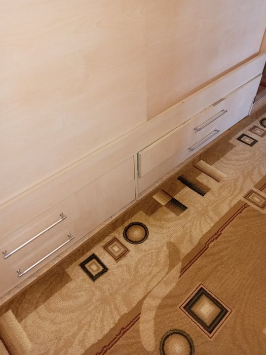 Продам прихожку  вместительную