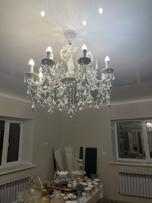 Люстра сатылады 8 лампалы