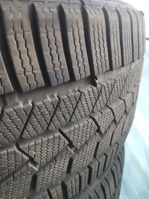 ЗИМНИ ГУМИ АМГ ПАКЕТ  255/35/21  285/30/21