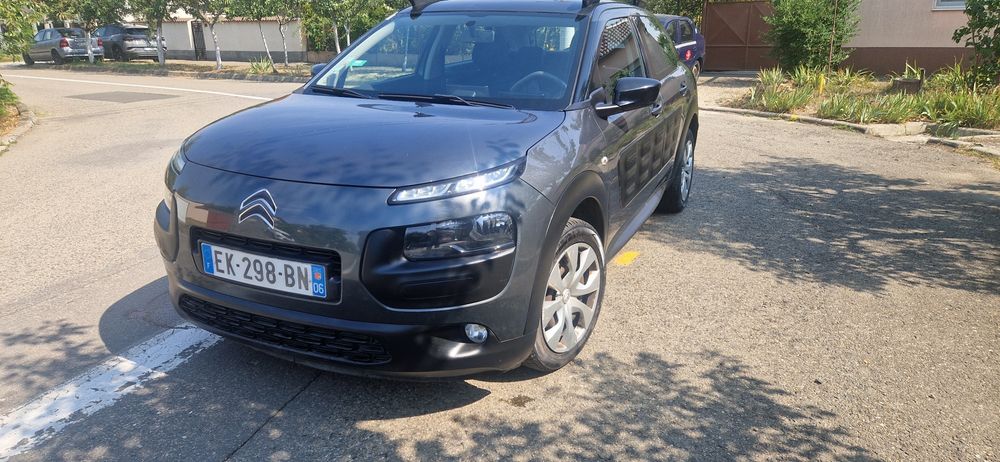 Citroen c4 cactus 1.2 benzina 5900e 2017 123000 km realii