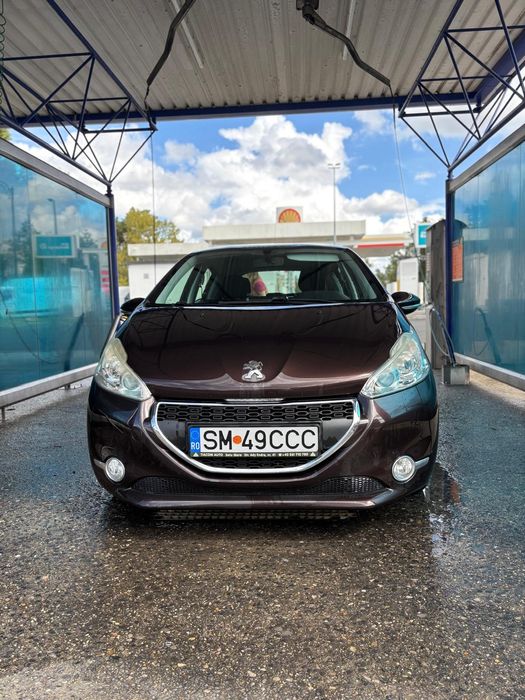 Peugeot 208 – 1.6 Diesel e-HDi