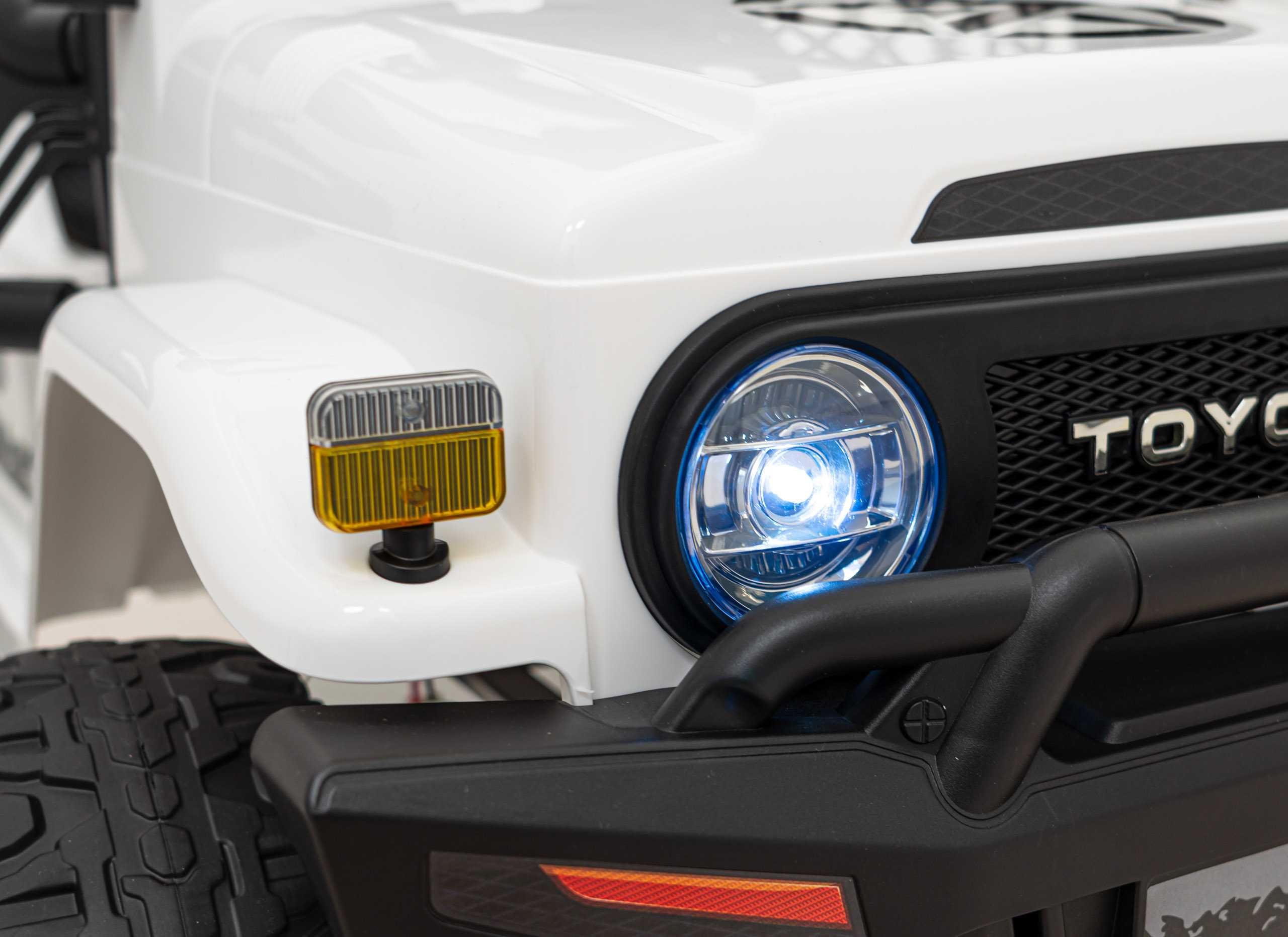 Лицензиран Акумулаторен Джип Toyota FJ Cruiser, 90W, 12V7AH, EVA гуми