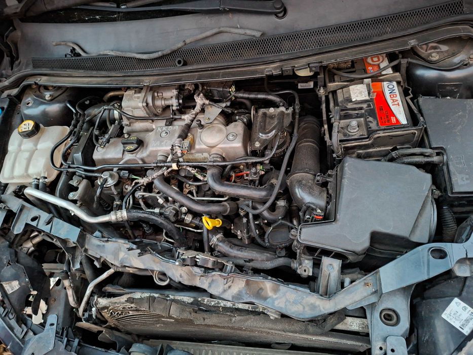 Vand Ford Focu 2 Hatshback avariat