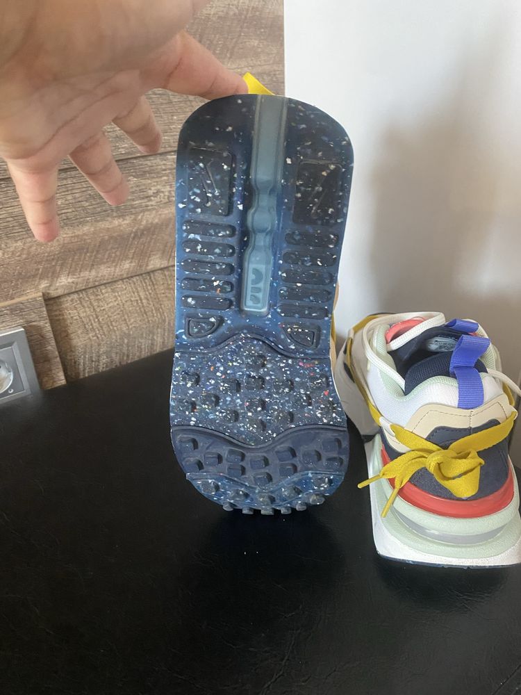 Nike air max Furyosa размер 39 отговарят на 38-38,5