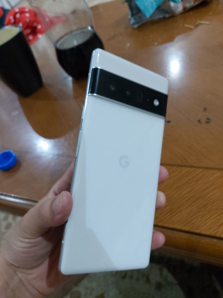 Google pixel 6 pro на запчасти.