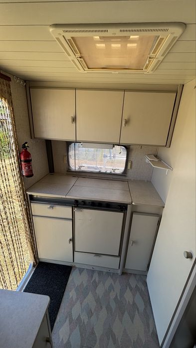 Rulota burstner masa maxima autorizata 900 kg