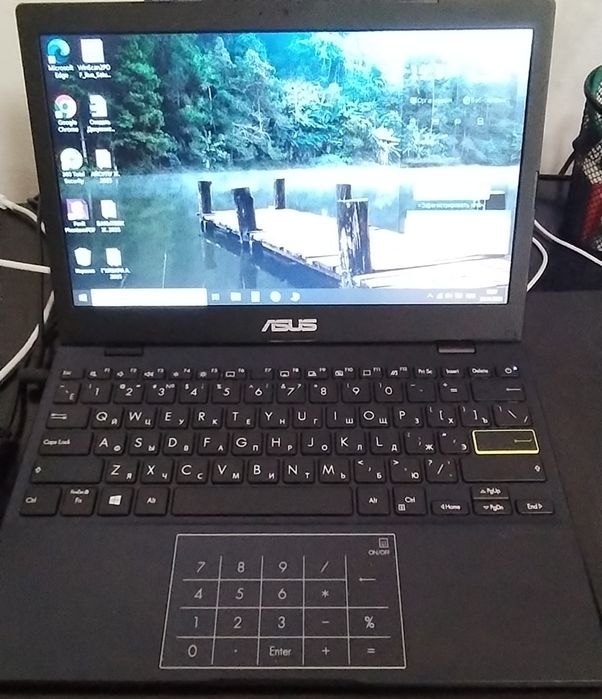 Ноутбук сатылады диагонал 11,5