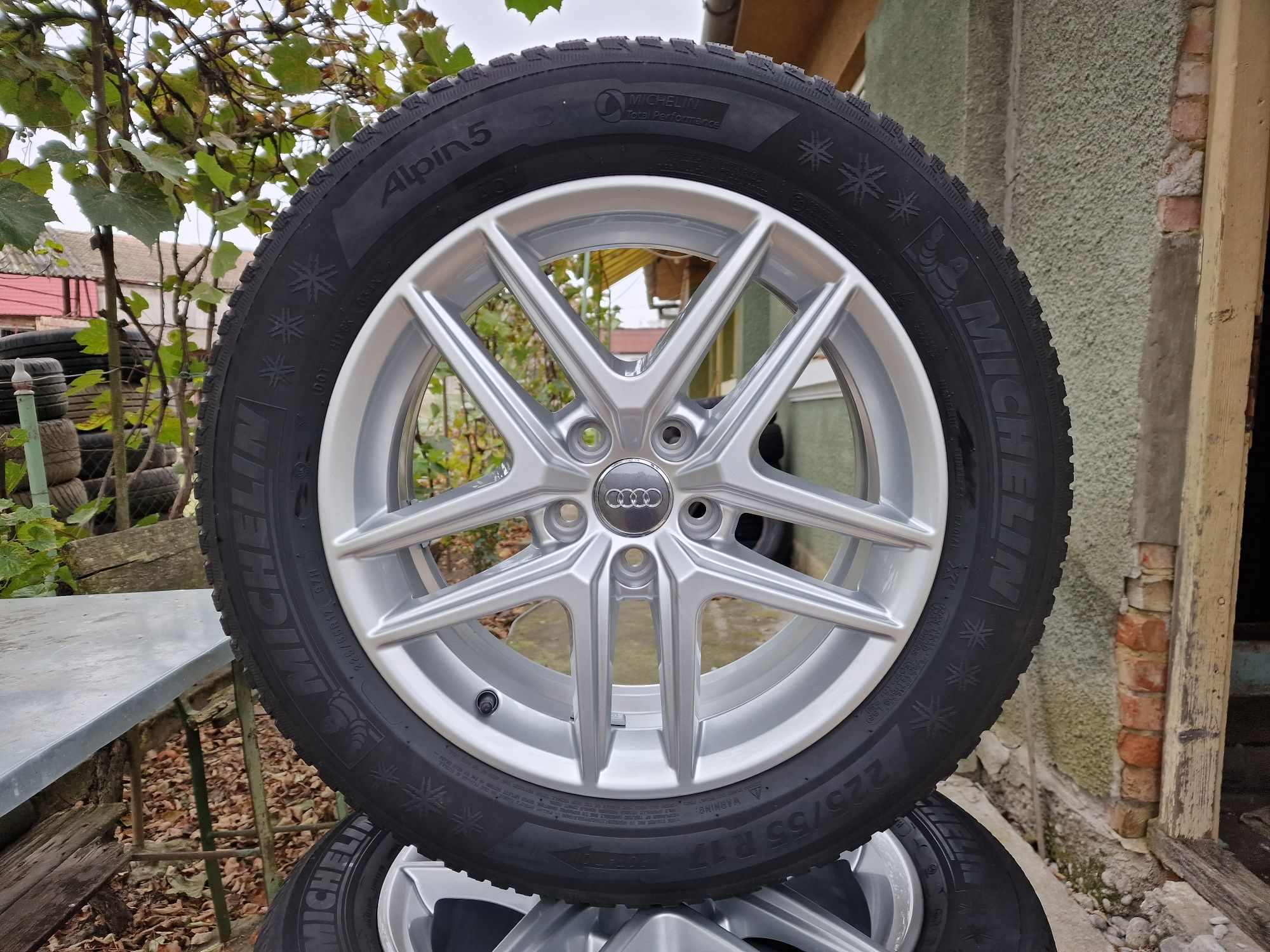 225 55 R 17 jante aliaj cu cauciucuri de iarna DOT 2015 ~ 5 x 112 ET28