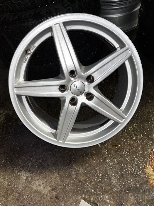 Vand set 4  jante originale Toyota Rav4