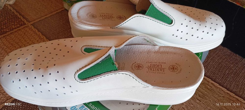 Дамско сабо/медицински чехли