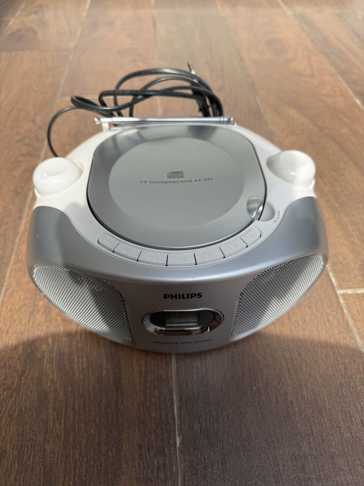 Радио CD PHILIPS az105