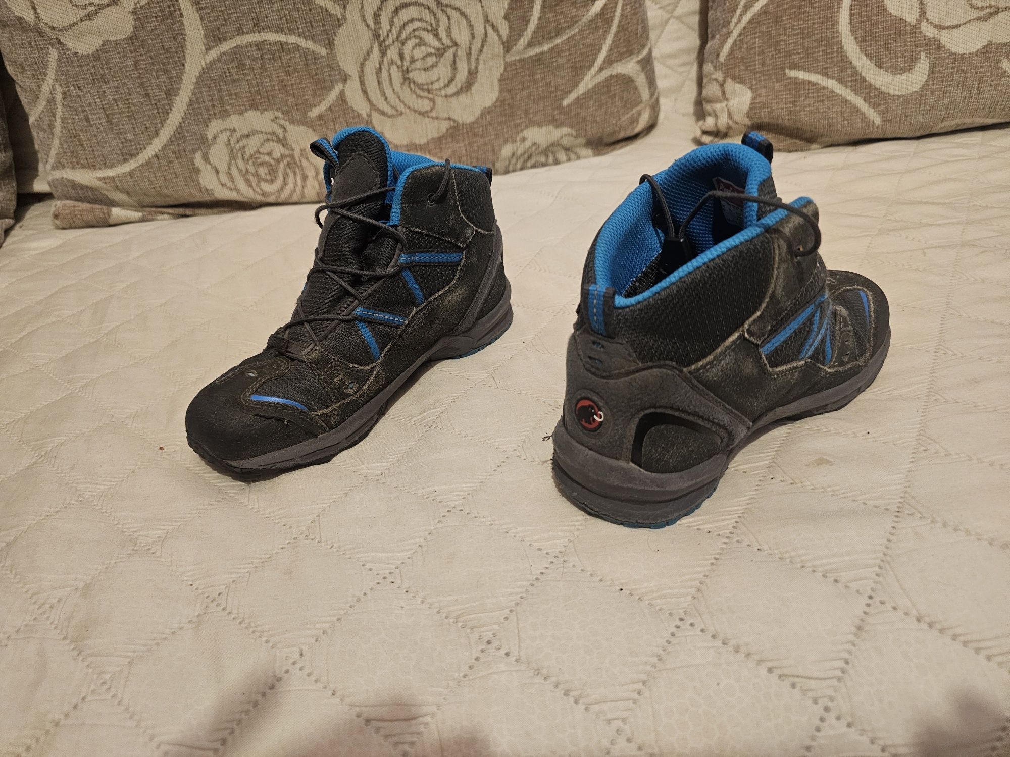 Vând ghete bocanci copii Mammut Nova Mid GTX kids Gore-tex măsura 33