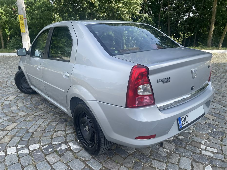 Vand Dacia Logan