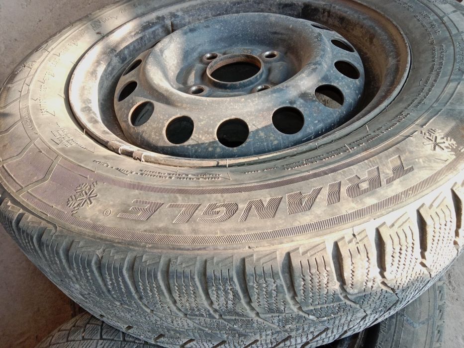 Зимние шины в комплекте