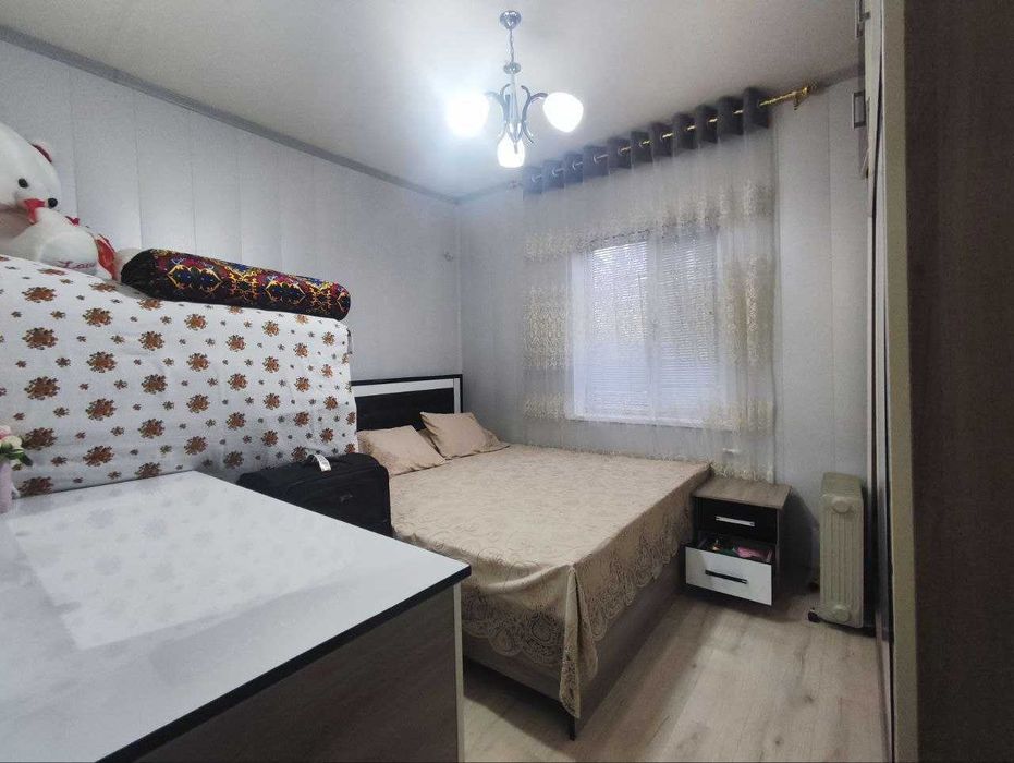 3х комнатная квартира на 4 этаже 67кв/м, в Самарканде