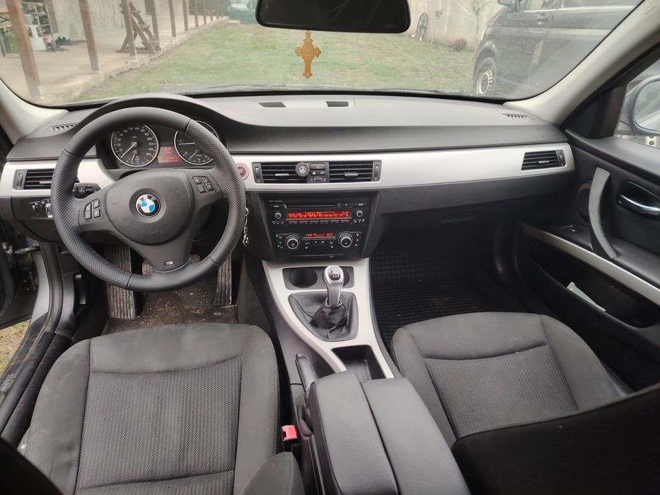 Doar Vând 320/184cp