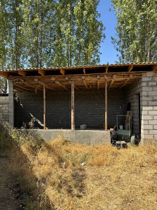 Hovli sotiladi o'zimniki