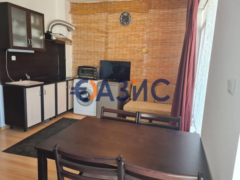 Продава се Едностаен апартамент в к.к. Слънчев бряг - 40 кв.м за 888 €/кв.м - Снимка #2