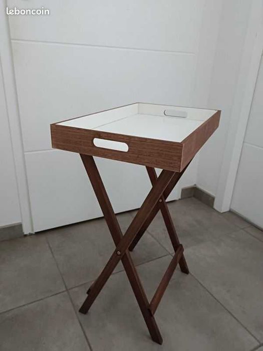 Поднос/странична масичка