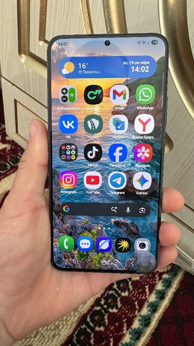 Samsung  S22 plus 5G