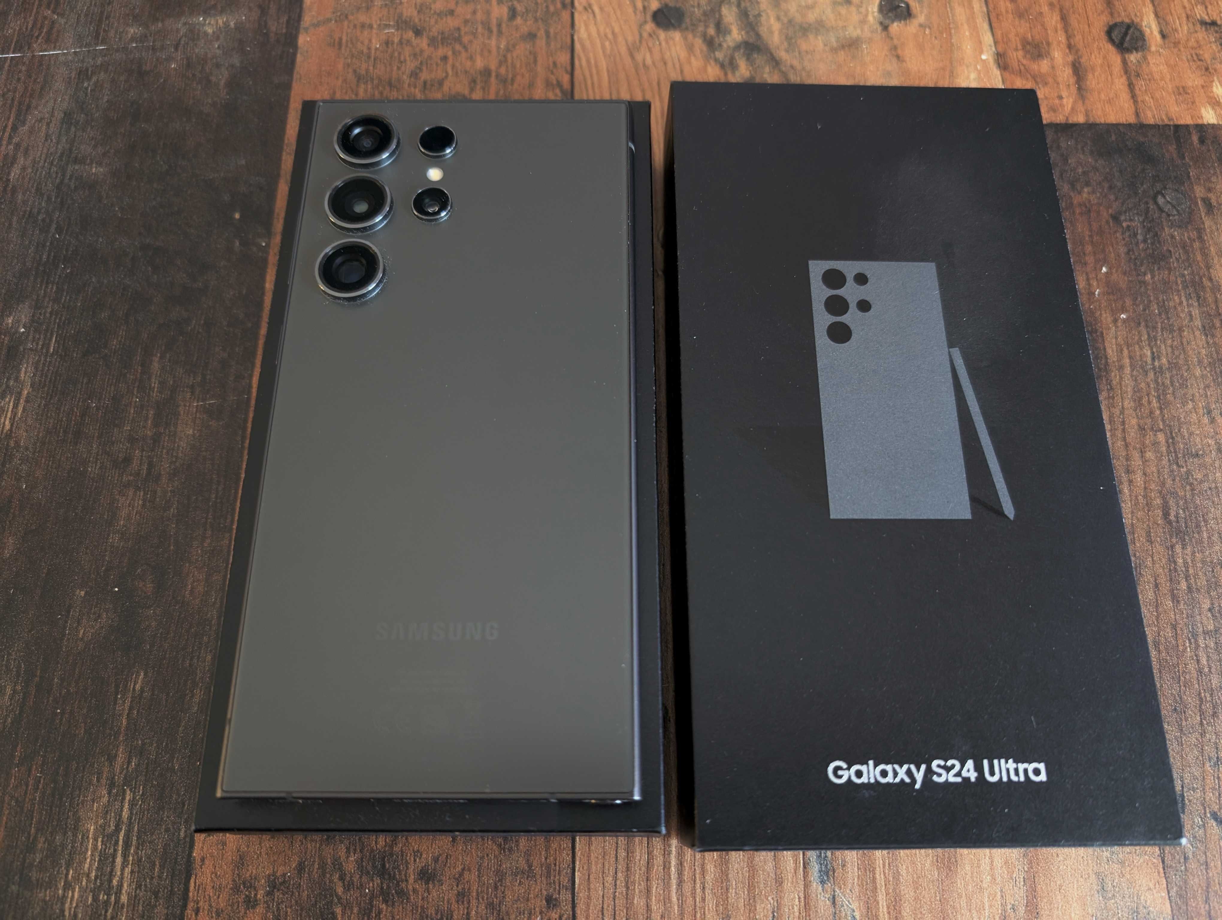 Samsung Galaxy S24 Ultra 1TB Titanium Black + СУПЕР КОМПЛЕКТ, КАТО НОВ