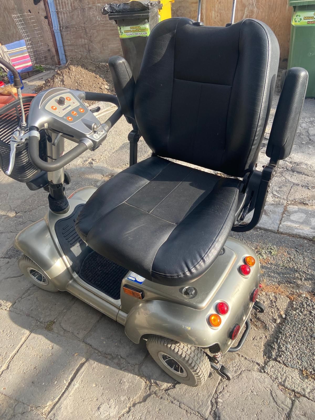Scuter/ carucior electric