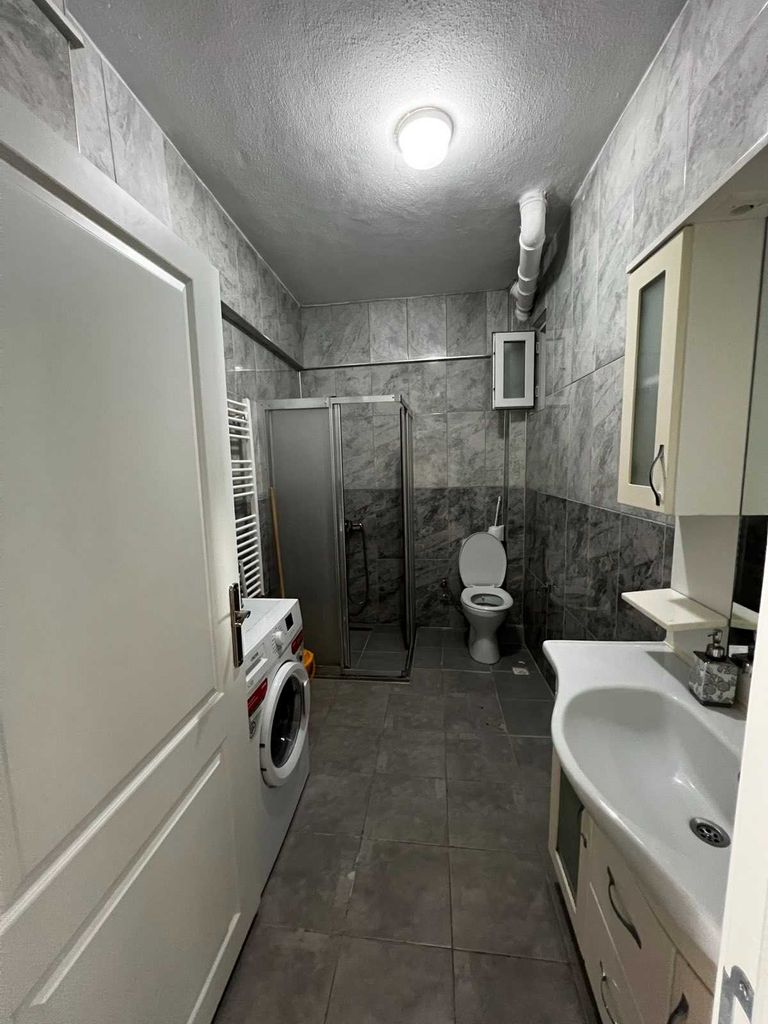 Продава се Четиристаен апартамент в Пловдив, Беломорски - 145 кв.м за 683 €/кв.м - Снимка #11