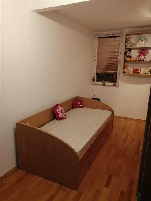 Дава се под наем Тристаен апартамент в София, Зона Б-5 - 90 кв.м за 663 € - Снимка #2