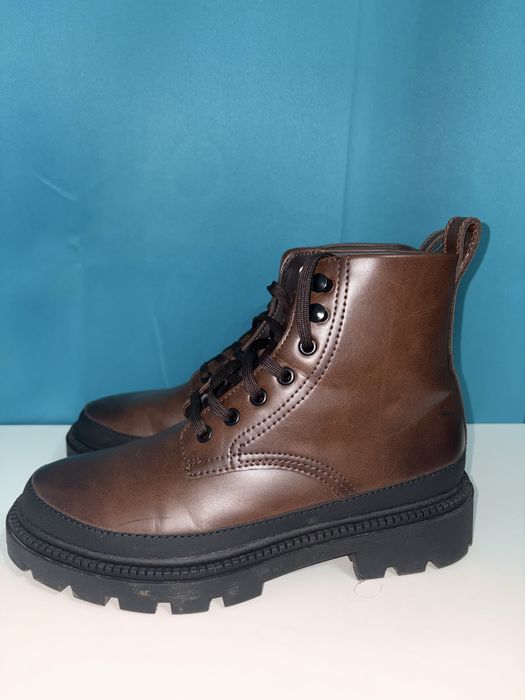 Ghete bărbătesti Zara