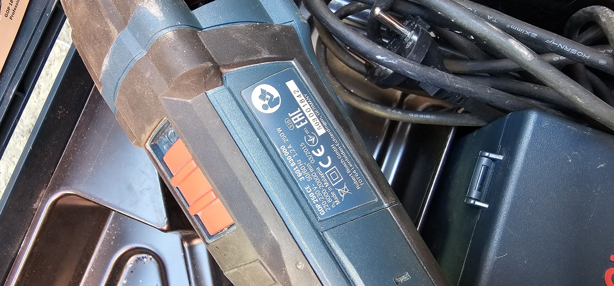Bosch GOP 250 CE multi cutter ,multifuncțional, import italia