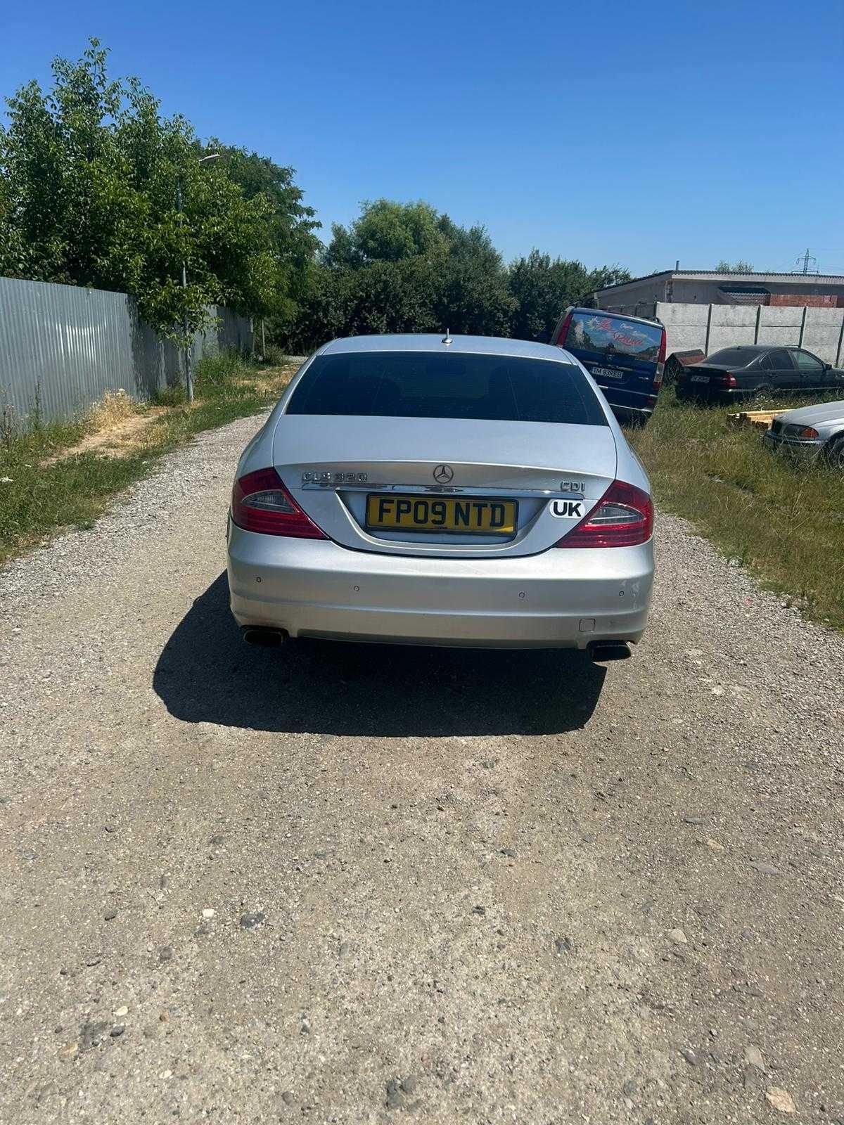 Mercedes CLS 320 Facelift 2009 – V6 3.0 Diesel / Full Option
