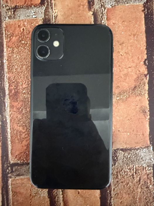 Vand iPhone 11 perfect functional