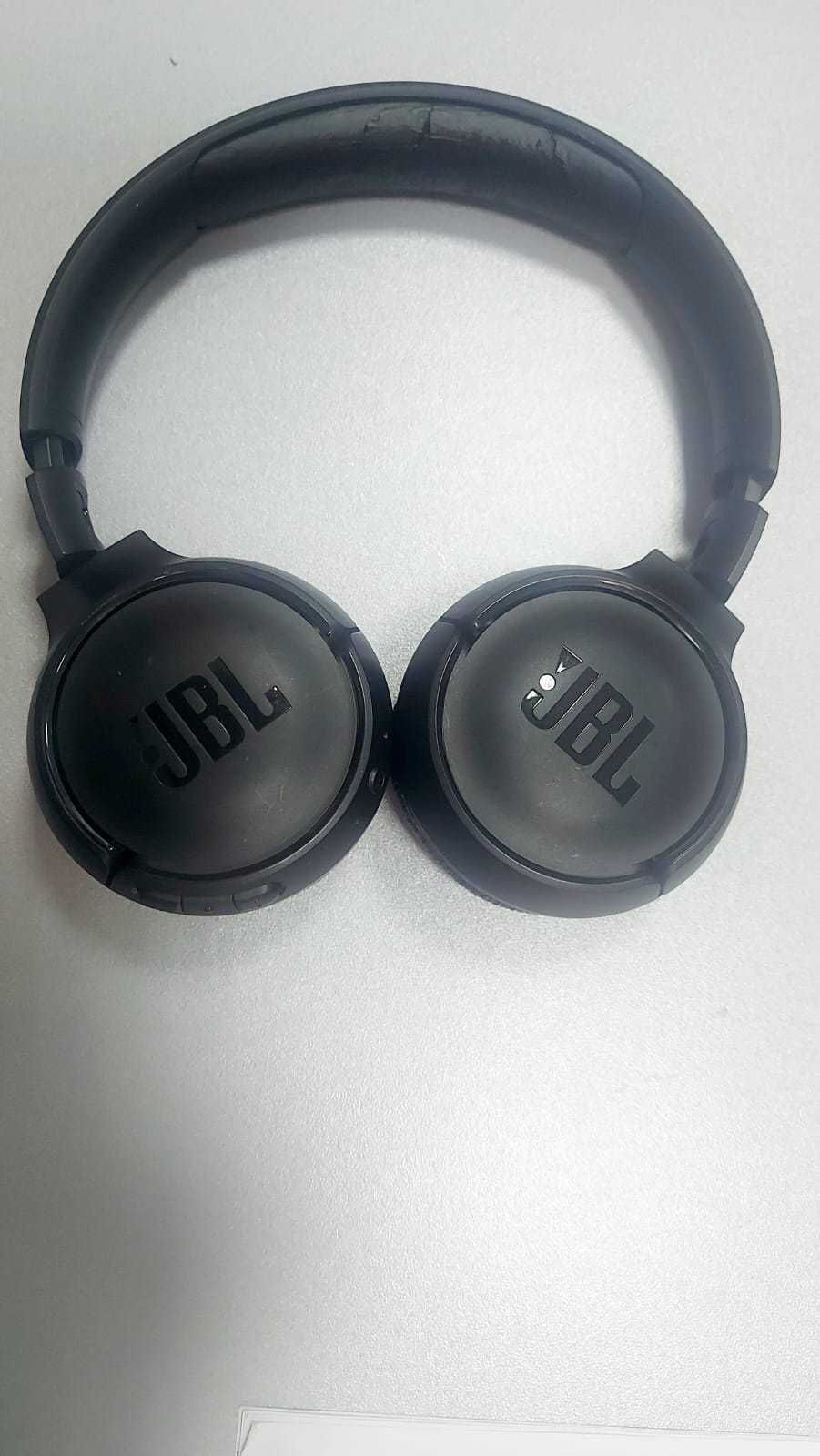 Casti audio wireless on-ear JBL Tune 520BT by Harman