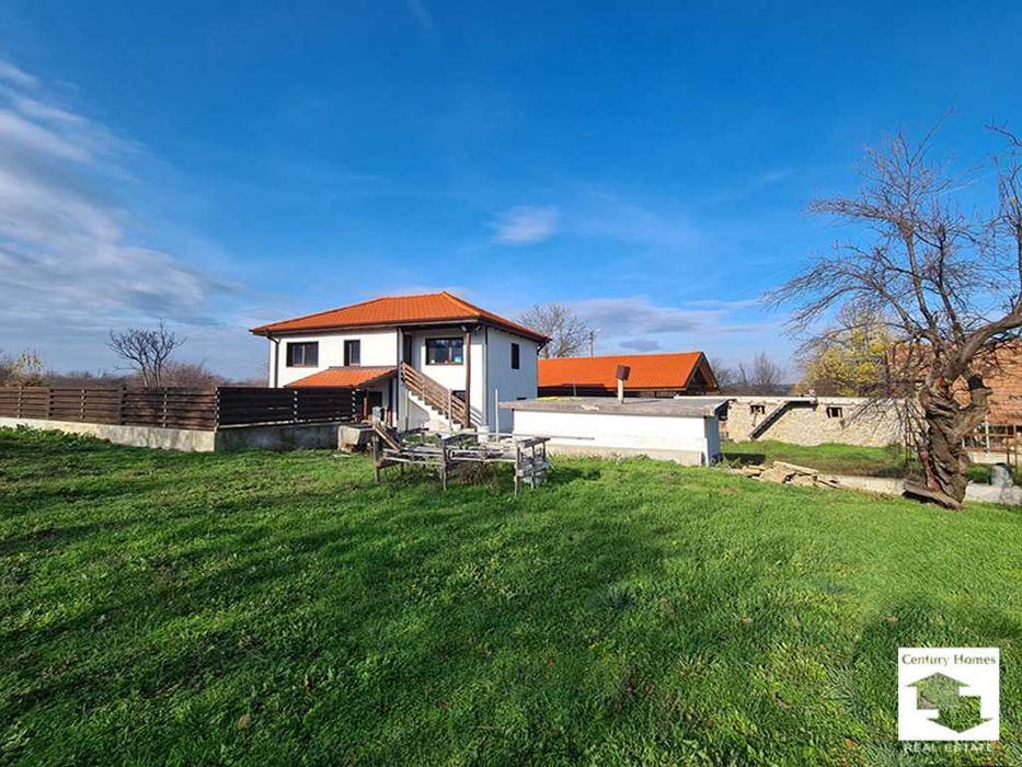 Продава се Къща в с. Ново село, Област Велико Търново - 82 кв.м за 467 €/кв.м - Снимка #18