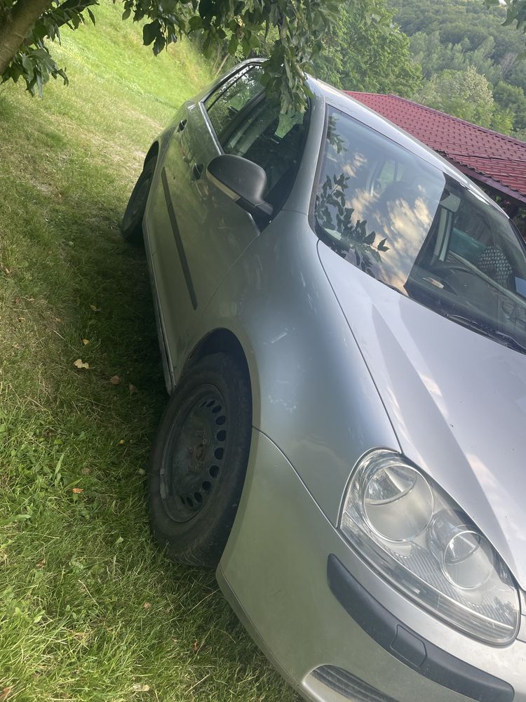 Golf 5 de vânzare