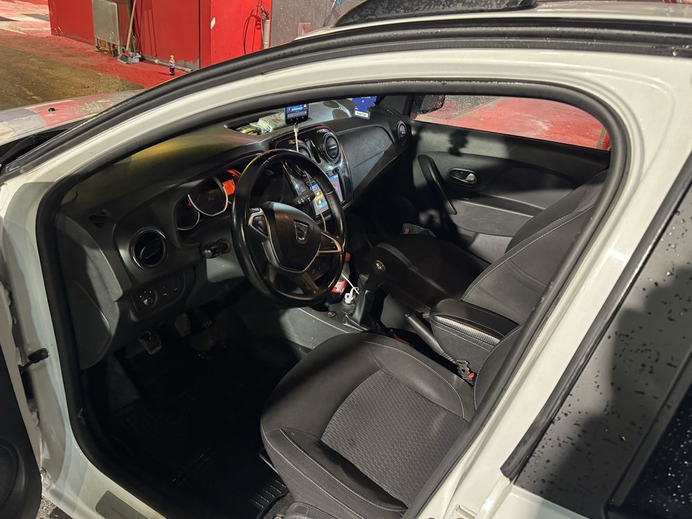Vând Dacia Logan Mcv