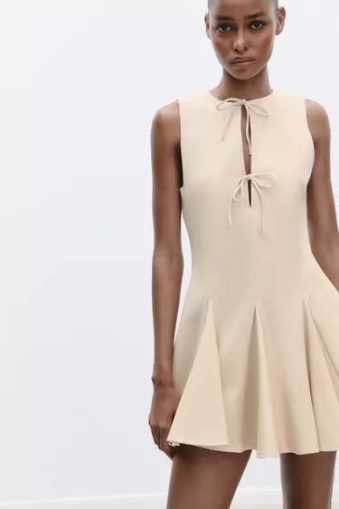 Нови Дрехи Zara