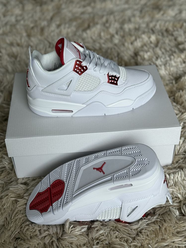 Air Jordan 4 Retro Metallic Red White