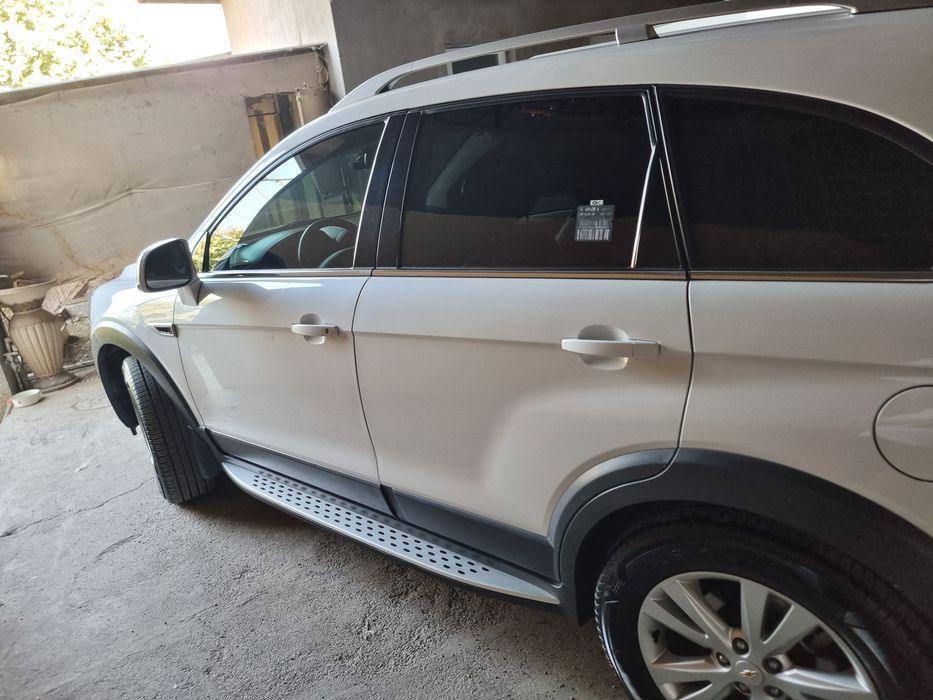 Продаеться Chevrolet Captiva 4