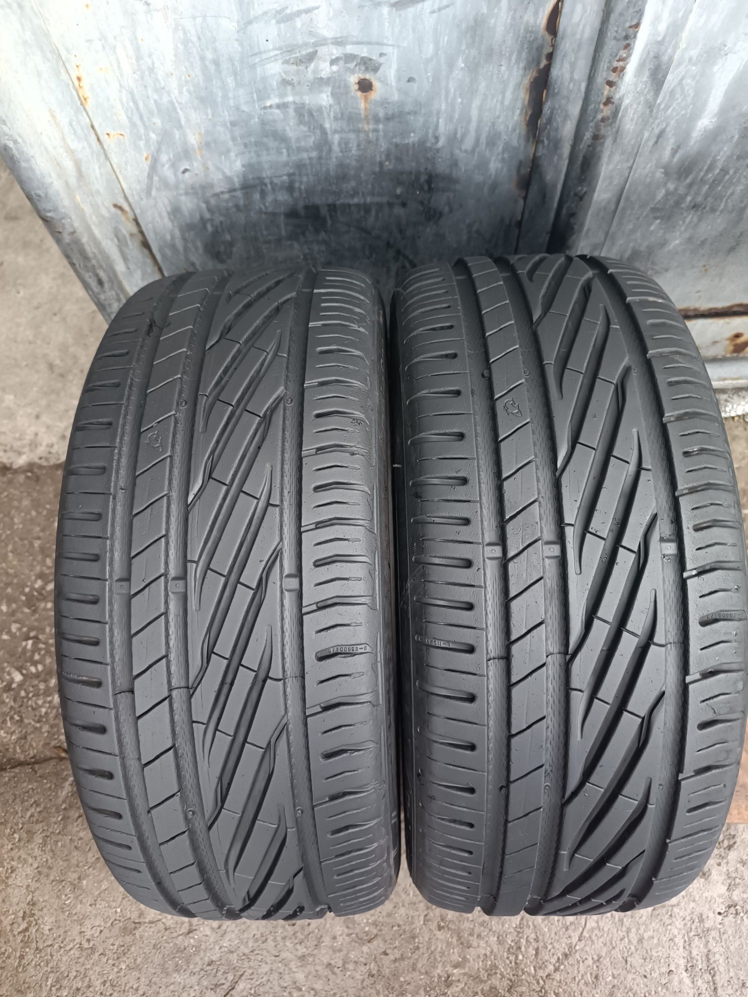 225/45/17 Uniroyal Дот 2522