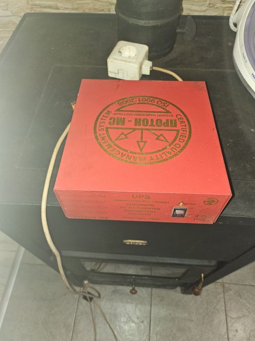 Ups устройство за камини