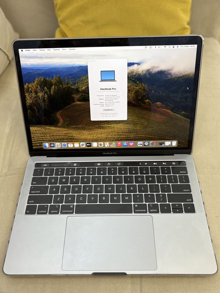 mac book pro 13 touch bar