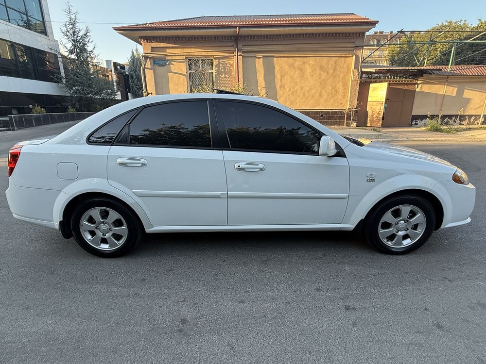 Jentra 2020 yil 79000 km yurgan