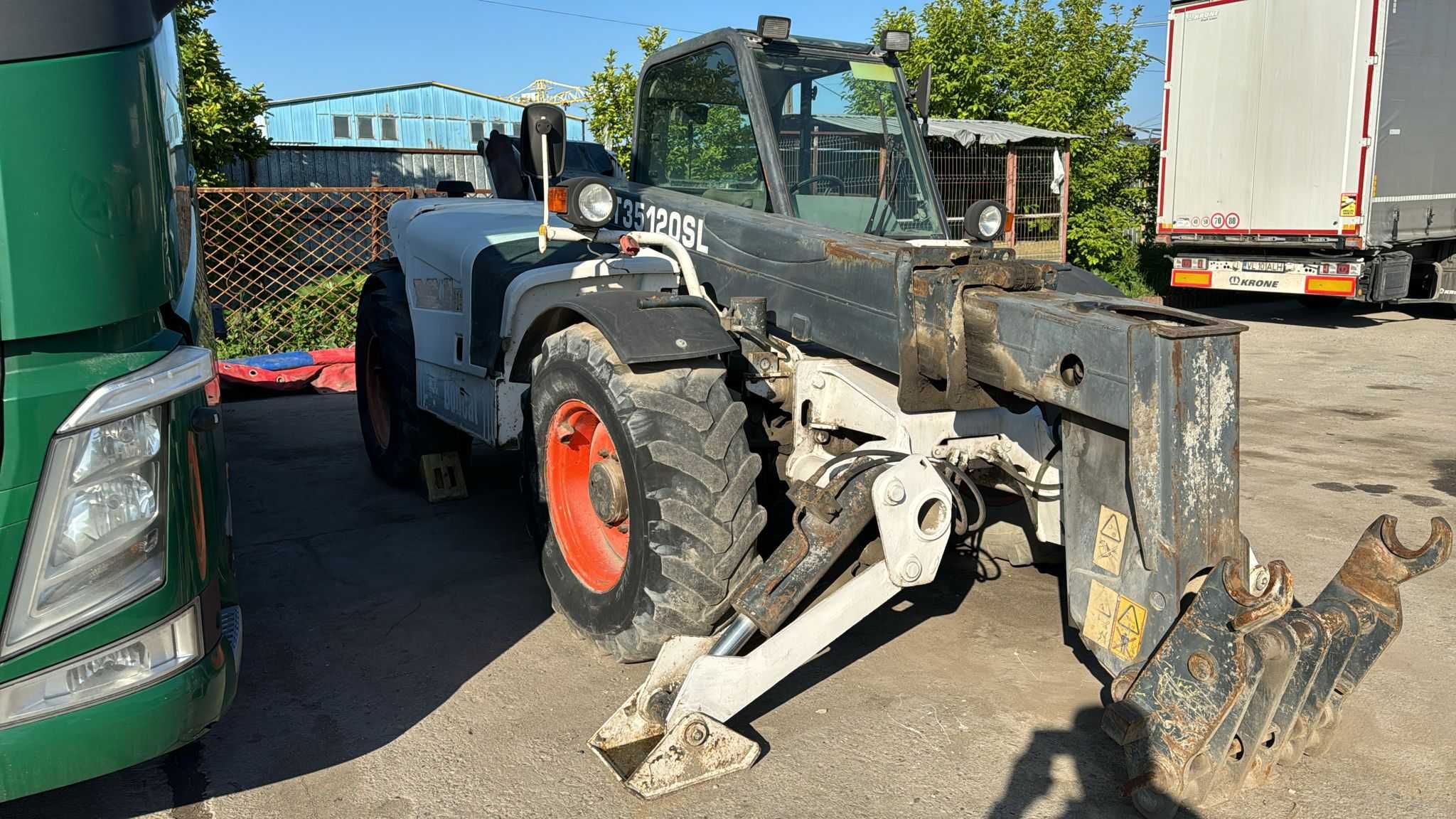 Manipulator telescopic BOBCAT 5700