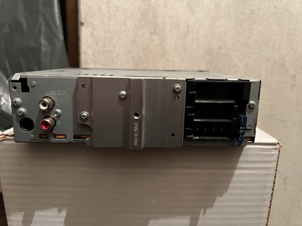 Радио JVC за всеки автомобил