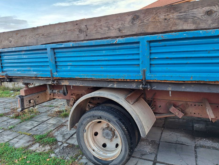 Камион самосвал, Зимни гуми, 4 отзад на един сезон