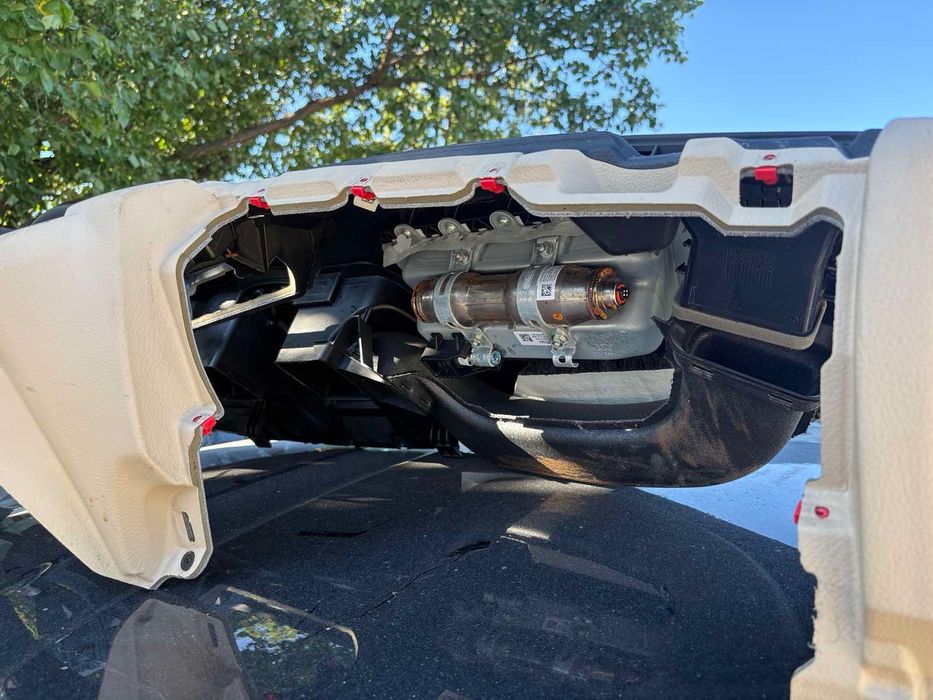 Табло бмв ф10/ф11 (tablo bmw f10/f11) c airbag.