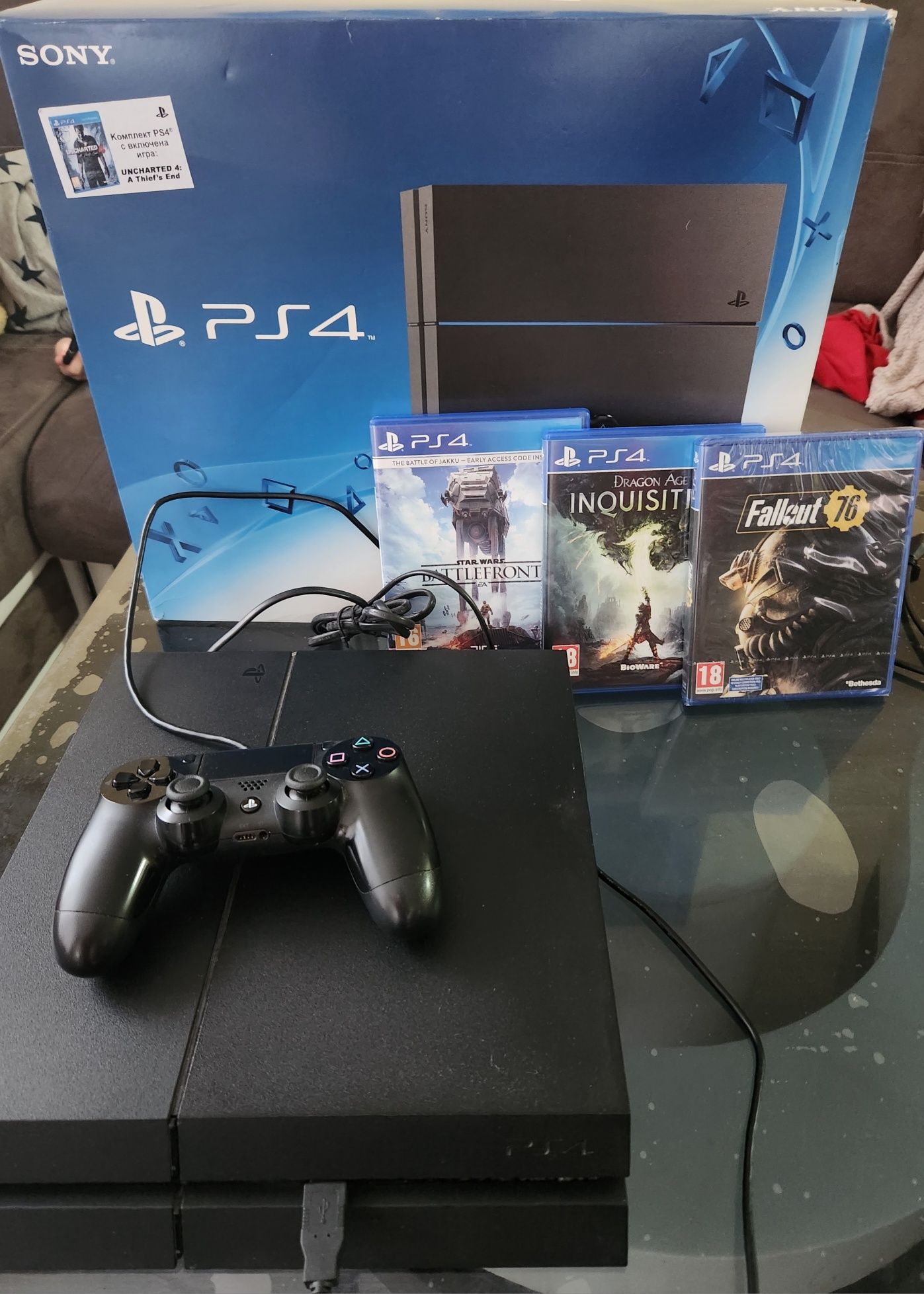 PS4+ 3 игри (едната дори не е отворена)